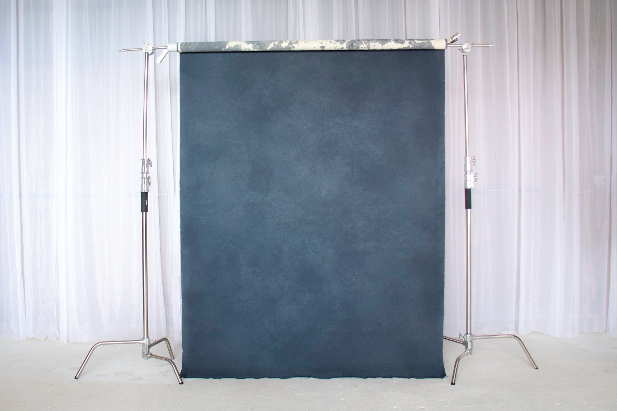 HAZY SHADE OF WINTER  (MODERN MUSE) 1.7m by 3m